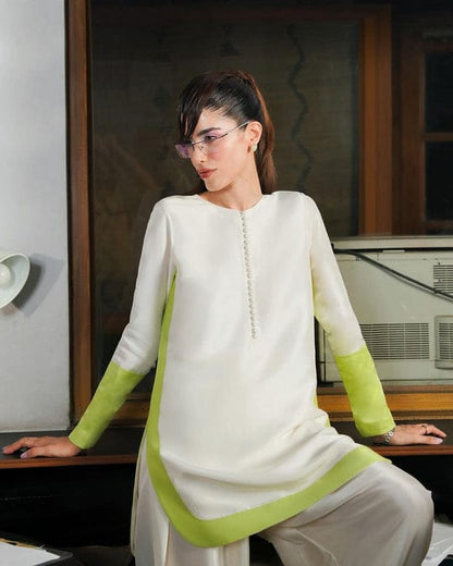 Rosy Glow Swiss Lawn Shirt – Elegant Color Block Design For Women